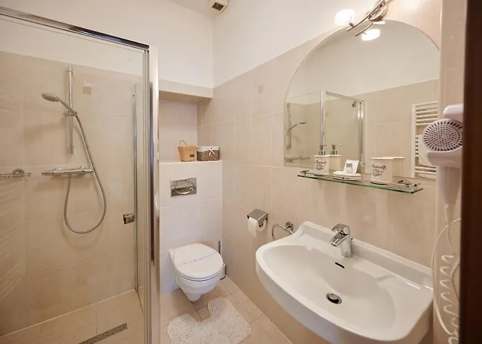 Vinci Hotel de apartamente